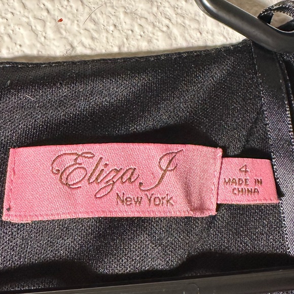 Formal sexy little black lace sheer flowy sleeves size s - Picture 10 of 12